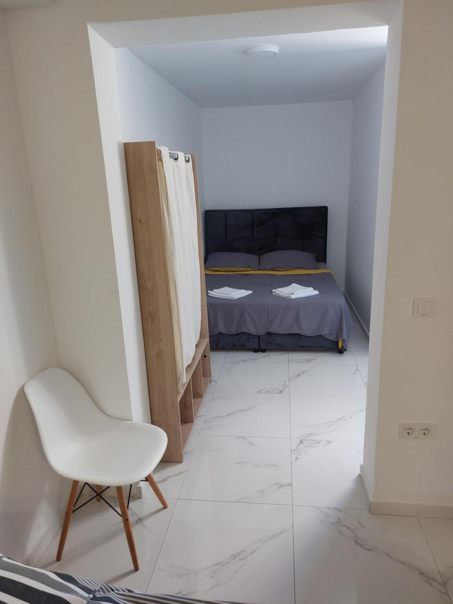 Apartmani Anastasia With Pool, Novalja Exterior photo